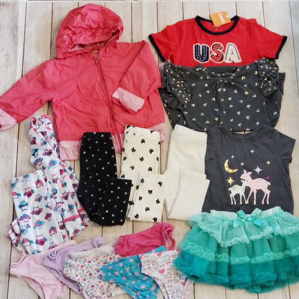 2T Girls Lot of 17 items